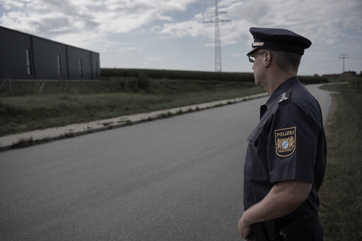 Überbringen von Todesnachrichten: Wie Polizisten mit der schwierigen Aufgabe umgehen