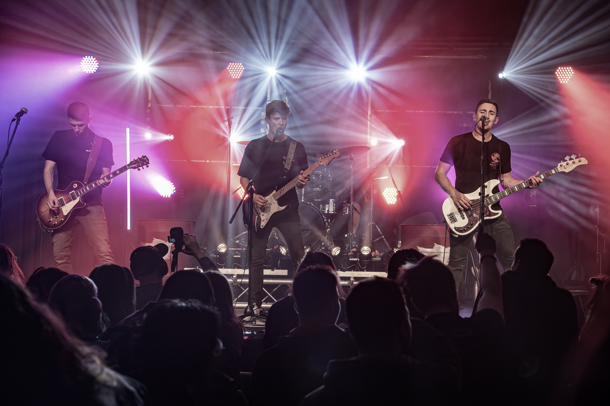 13. Rocknight lockt 300 Besucher in die Osterhofener Stadthalle
